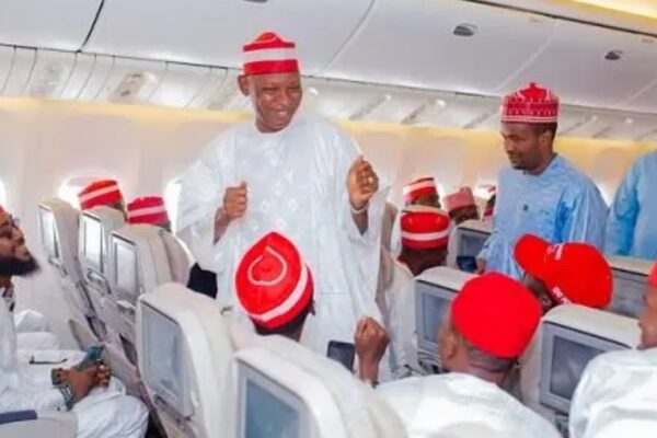 Gwamna Kano Abba Gida Gida