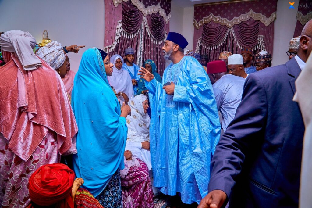 d1595df56c3f49dba0efac0f8a0f1a63